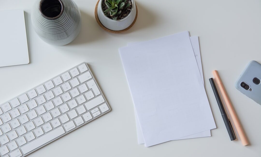 Cele mai bune sfaturi pentru a-ți organiza și etala colecția de încălțăminte în dulap