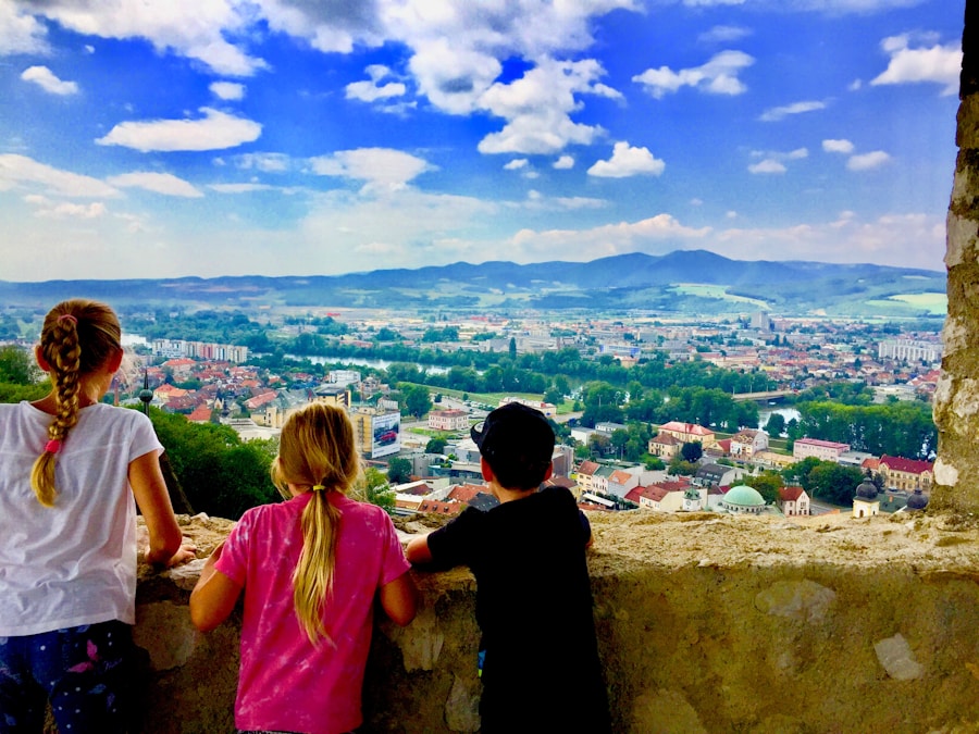 Photo "The Family Travel Enthusiasts Guide: Ideas for Adventures That Unite Generations"