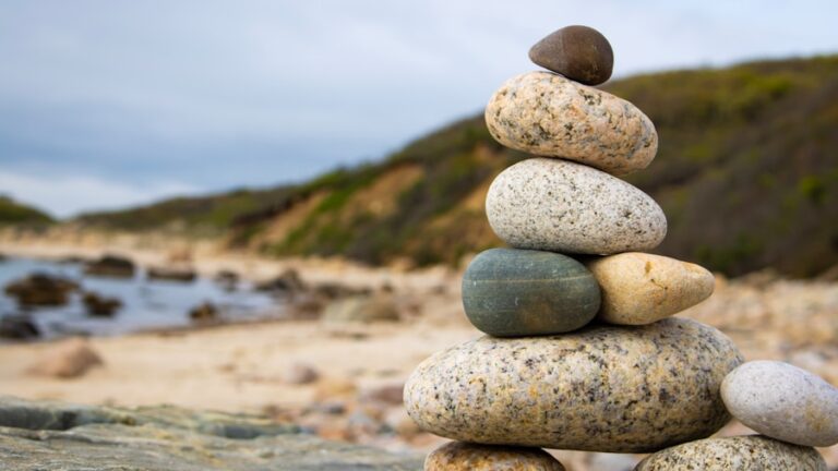 Secretele echilibrului financiar și personal: Cum să-ți gestionezi resursele cu înțelepciune