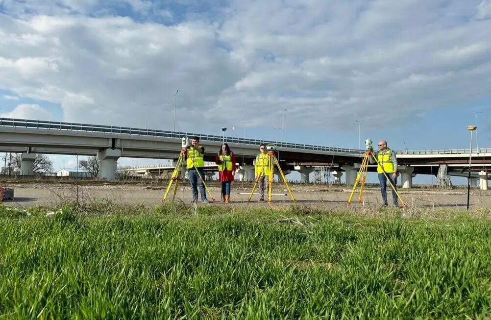 GalileoTopo oferă servicii topografice complete, cu precizie ridicată și soluții adaptate proiectelor de orice complexitate