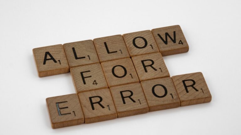 Greșeli frecvente care te țin pe loc fără să îți dai seama