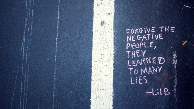 Cum să îți îmbunătățești viața pas cu pas