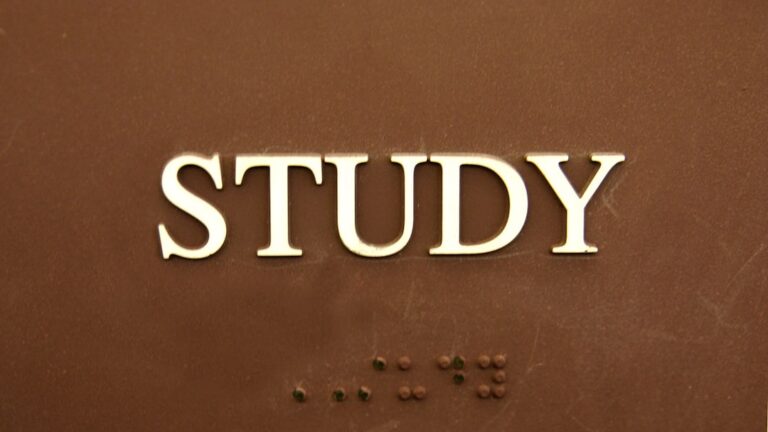 Cum să reduci stresul înainte de examen