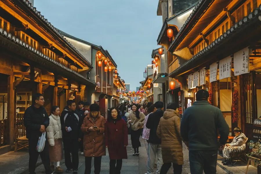 Photo common tourist attraction mistakes local area